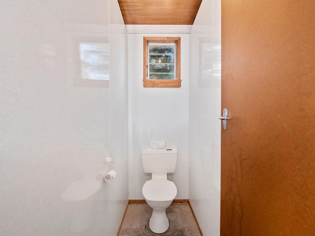 Lake Edge Cottage - Waitahanui Holiday Home מראה חיצוני תמונה